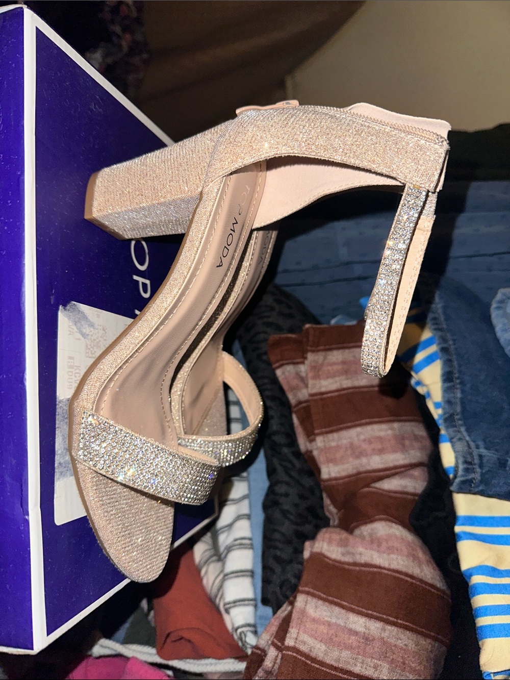 TOP Moda Blush Pink Rhinestone Block Heel Sandals